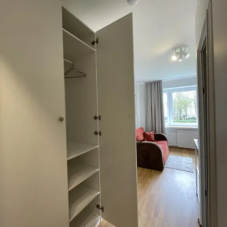 Cozy By Kristiine Centre Apartamento Talin